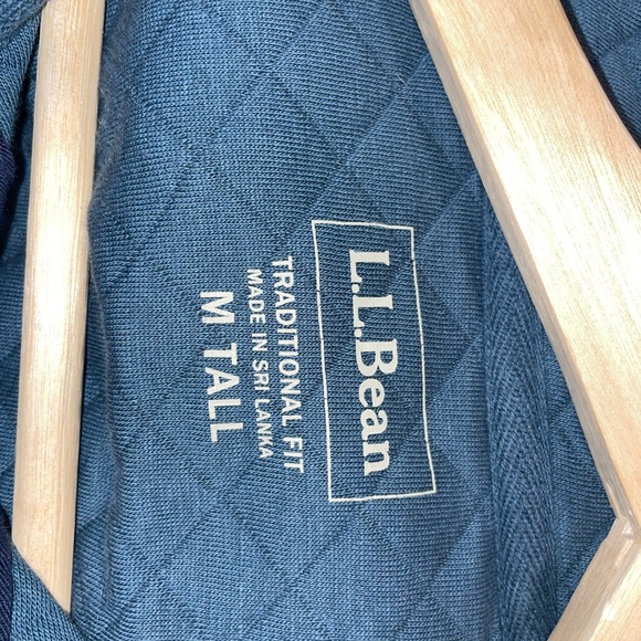 LL Bean pullover - Picture 4 of 4